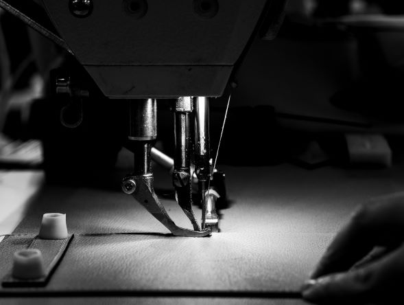Poste à pourvoir – Mécanicien(ne) sur Cuir – Piquage Machine